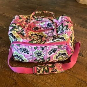 Vera Bradley Weekender!